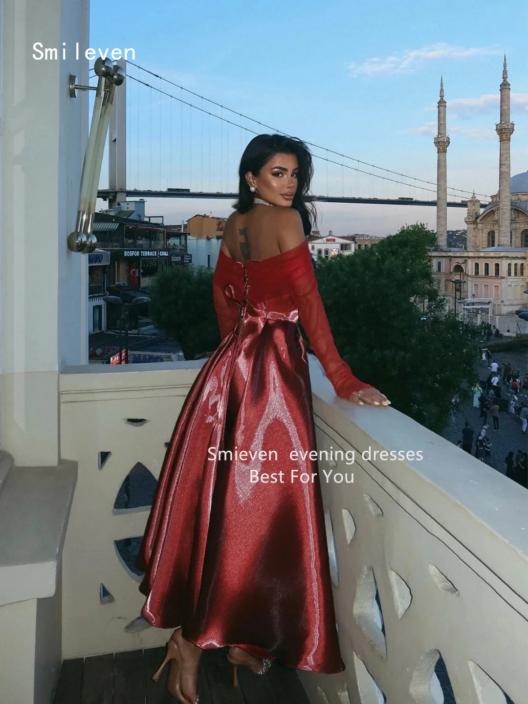 Smileven Luxury Liquid A Line Evening Dress Off The Shoulder Formal Prom Dresses Simple Red Party Gowns Customized 2026
Smileven Luxury Liquid A Line Evening Dress Off The Shoulder Formal Prom Dresses Simple Red Party Gowns Customized 2026