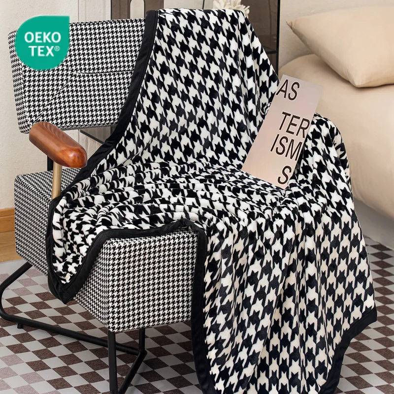 Nordic Fluffy Fleece Blanket - Ultra Soft Thick Winter Throw for Sofa & Bed, Cozy Solid Color Blanket, Plush Sherpa Fabric
Nordic Fluffy Fleece Blanket - Ultra Soft Thick Winter Throw for Sofa & Bed, Cozy Solid Color Blanket, Plush Sherpa Fabric