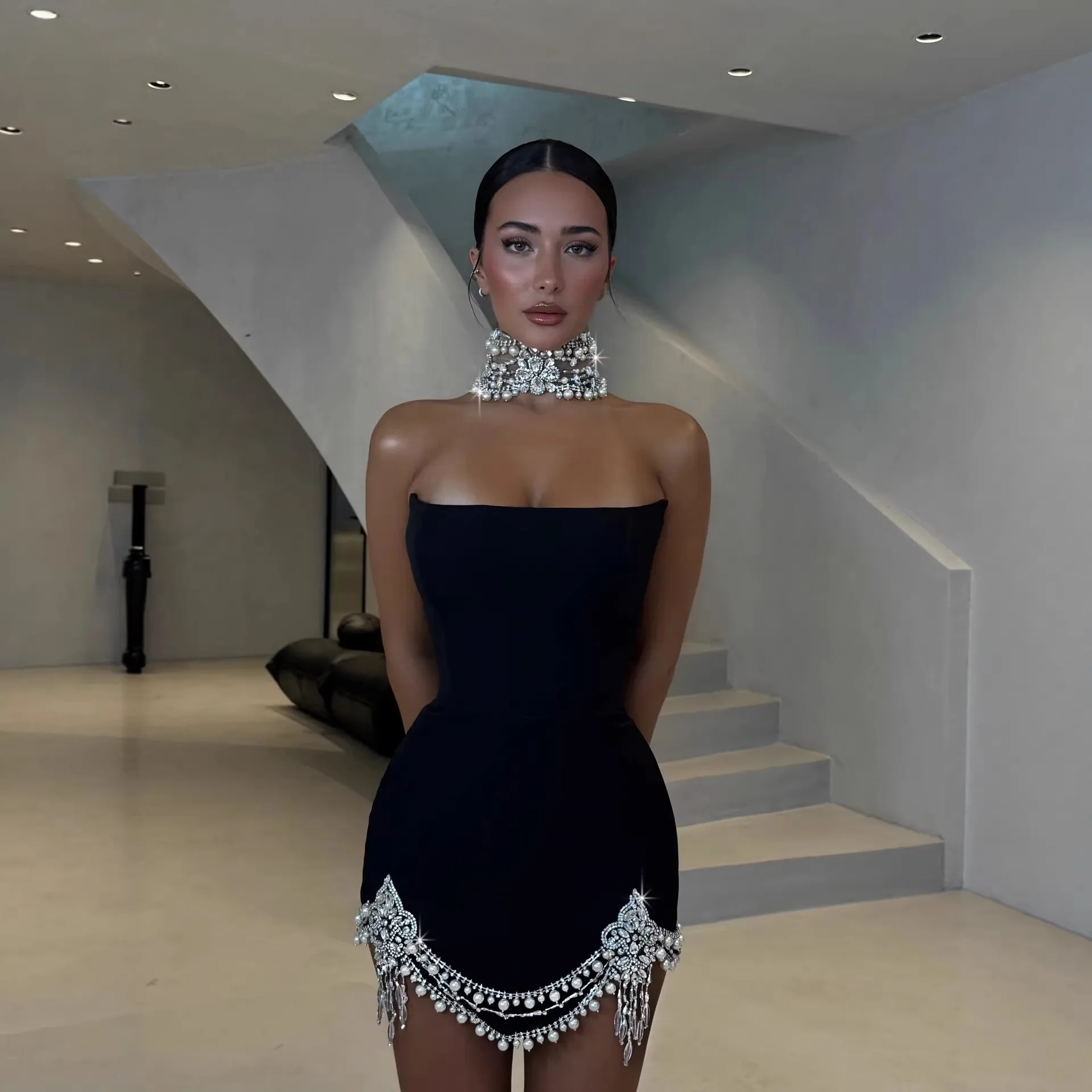 Elegant Black Bandage Dress with Rhinestone Embellishment Casual Strapless Slimming Gown for Party And Evening Wear
Elegant Black Bandage Dress with Rhinestone Embellishment Casual Strapless Slimming Gown for Party And Evening Wear
