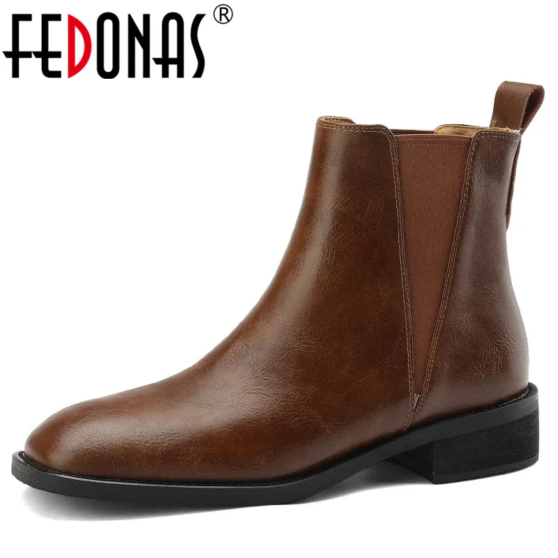 FEDONAS Autumn Winter Classic Women Ankle Boots Office Ladies Dress Low Heels Square Toe Genuine Leather Concise Shoes Woman
FEDONAS Autumn Winter Classic Women Ankle Boots Office Ladies Dress Low Heels Square Toe Genuine Leather Concise Shoes Woman