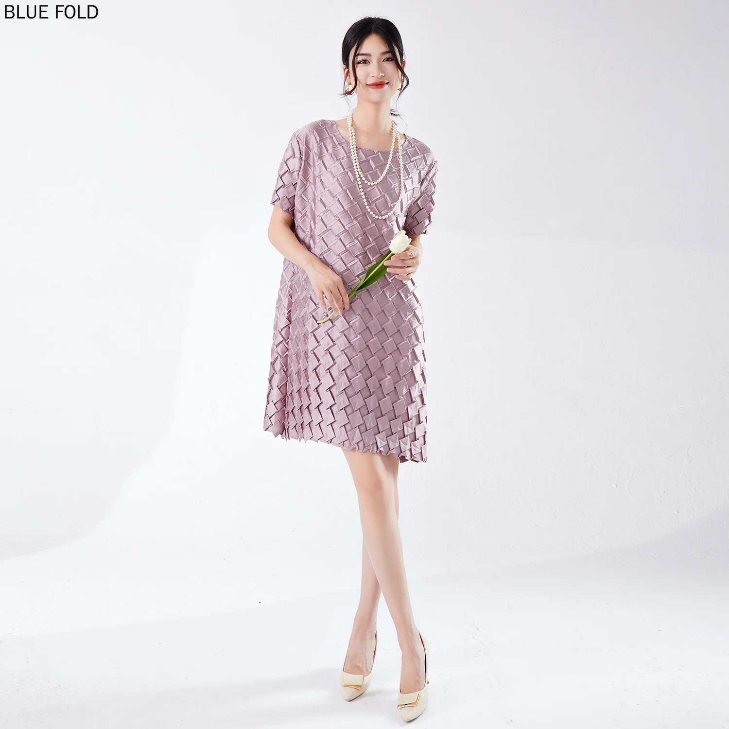 Miyake Dress Spring and Summer Women's Design Loose Large Size Mid-length Temperament Fashion A-line Dress Trendy PLEATS Vestido
Miyake Dress Spring and Summer Women's Design Loose Large Size Mid-length Temperament Fashion A-line Dress Trendy PLEATS Vestido