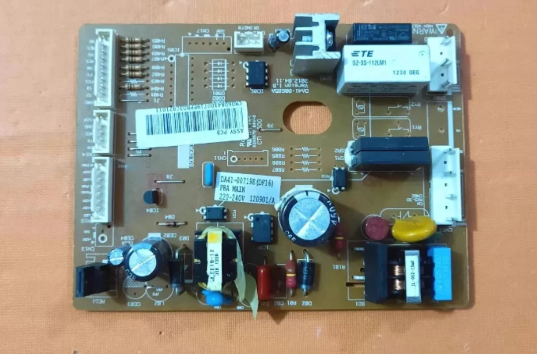 Computer Main Control Board for Samsung Refrigerator DA41-00719E BCD-268MMVS BCD-207CT Power Supply PCB Panel
Computer Main Control Board for Samsung Refrigerator DA41-00719E BCD-268MMVS BCD-207CT Power Supply PCB Panel
