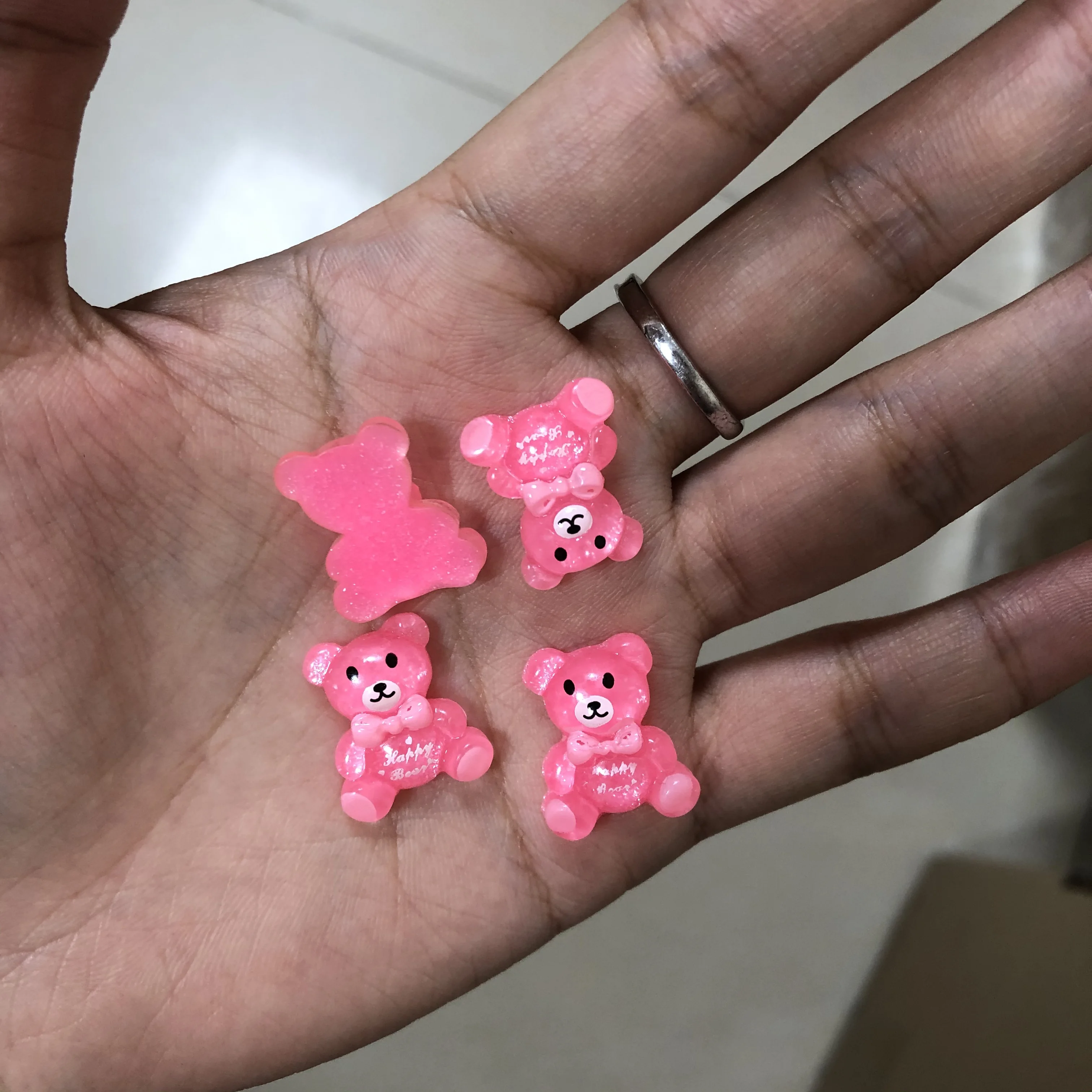 10pcs/Bag New Resin Pink Musical Note Red Lip Yellow Jelly Love Heart Diy Phone Case Parts Nail Art Charms Accessories Wholesale
10pcs/Bag New Resin Pink Musical Note Red Lip Yellow Jelly Love Heart Diy Phone Case Parts Nail Art Charms Accessories Wholesale