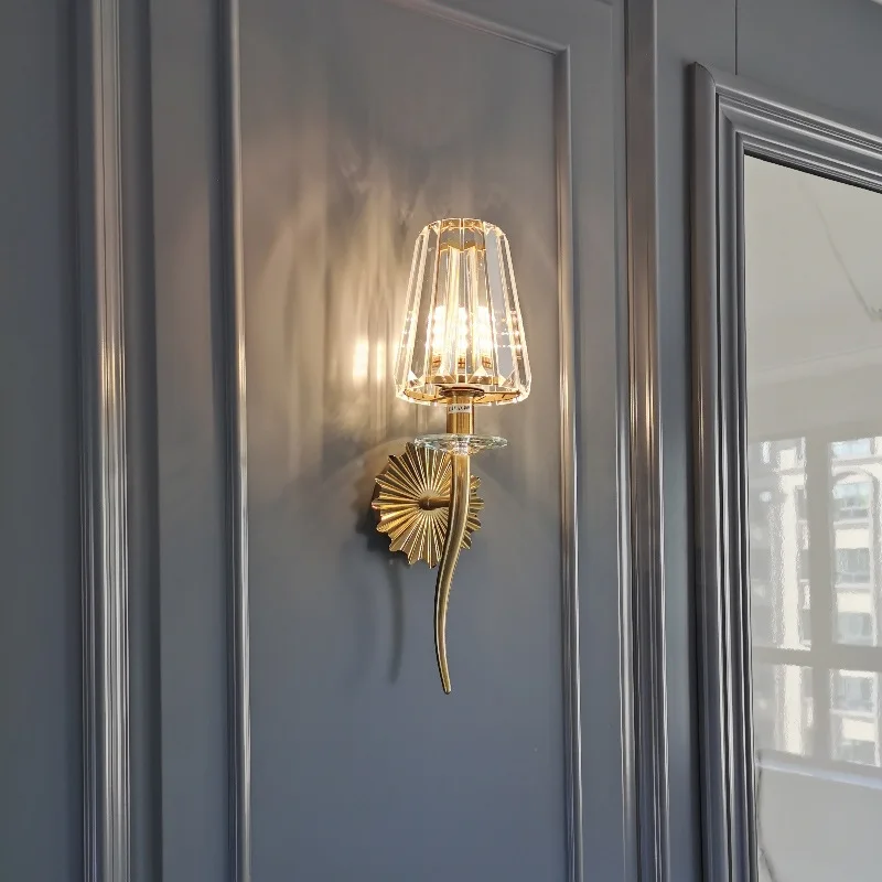 Light luxury crystal wall lamp Video wall Hall TV background wall Model room lamp Club decorative
Light luxury crystal wall lamp Video wall Hall TV background wall Model room lamp Club decorative