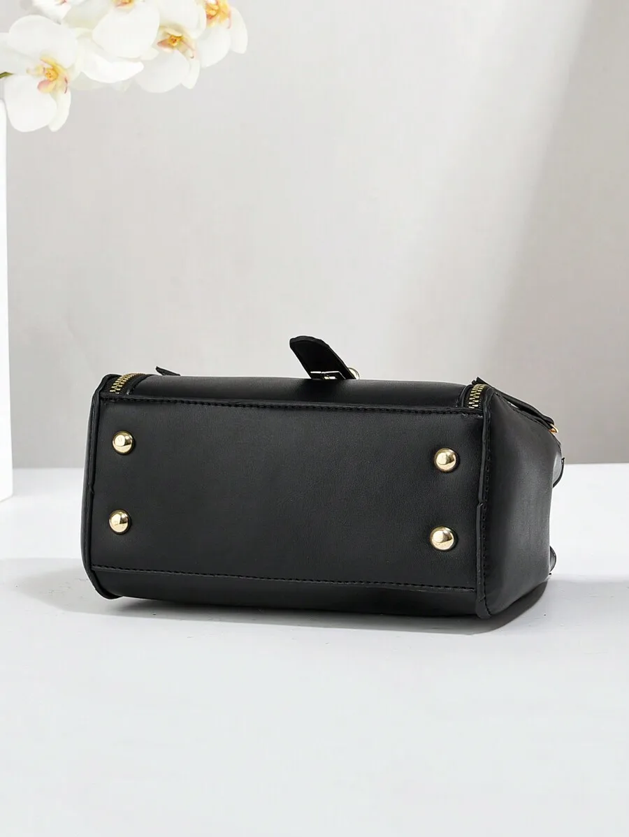Lightweight Flip-Top Tote Bag With Top Handle And Shoulder Strap, Compact Cube Shape Solid Color Business Handbag
Lightweight Flip-Top Tote Bag With Top Handle And Shoulder Strap, Compact Cube Shape Solid Color Business Handbag
