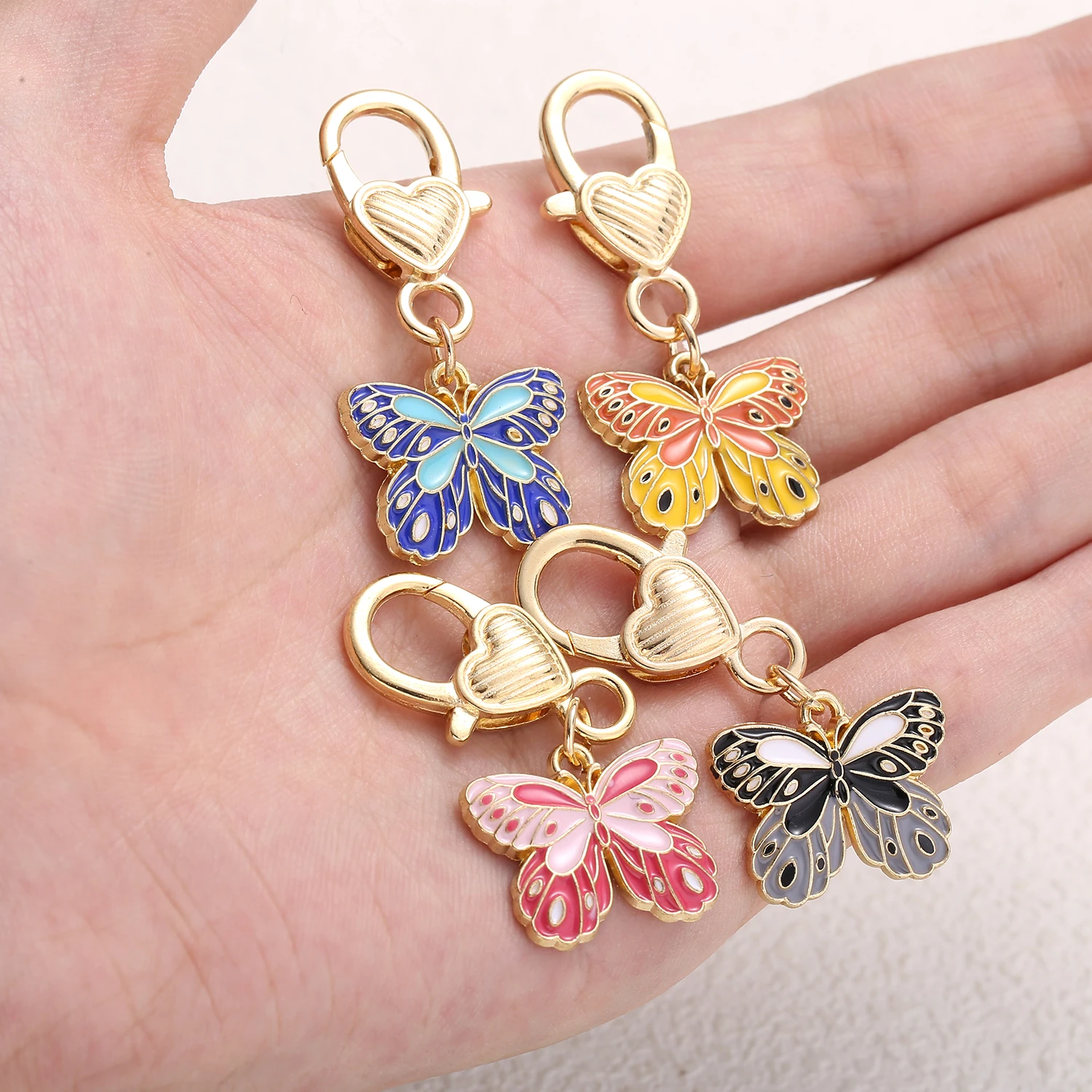 4Pcs Cartoon Butterfly Keychains, Fashionable charm Ladies Cute Key Rings For Purse Backpack Luggage Birthday Gifts Holiday Gift
4Pcs Cartoon Butterfly Keychains, Fashionable charm Ladies Cute Key Rings For Purse Backpack Luggage Birthday Gifts Holiday Gift