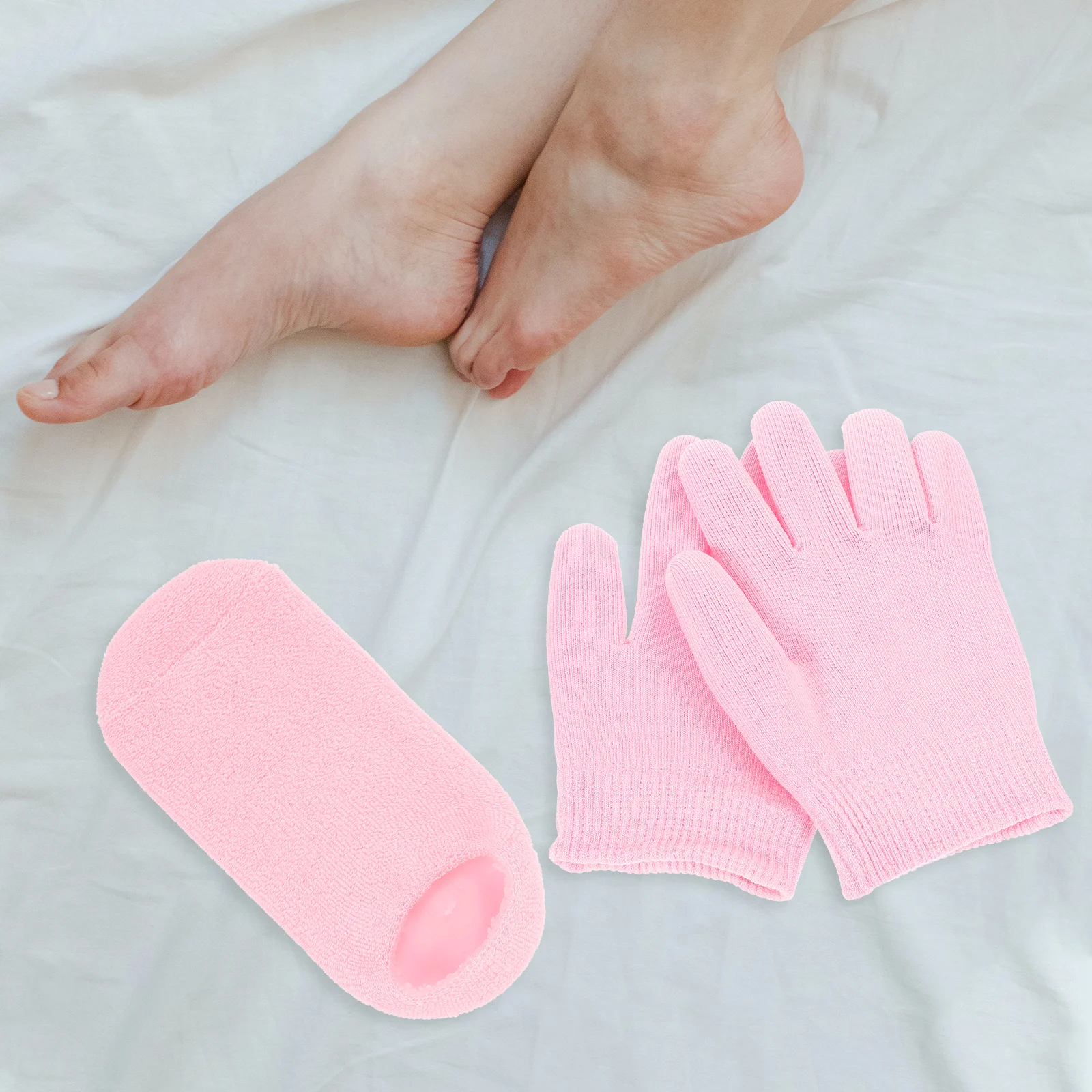 1 set Gel Moisturizing Pink Gloves Socks Set for Foot Moisturizing Gel Socks Hand Care Dry Skin Pedicure Overnight Treatment
1 set Gel Moisturizing Pink Gloves Socks Set for Foot Moisturizing Gel Socks Hand Care Dry Skin Pedicure Overnight Treatment