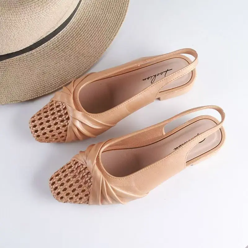 Women Baotou Hollow Out Low Heel Sandals Summer New Soft sole Non Slip Breathable Shallow Slip On Match The Skirts Sandals
Women Baotou Hollow Out Low Heel Sandals Summer New Soft sole Non Slip Breathable Shallow Slip On Match The Skirts Sandals