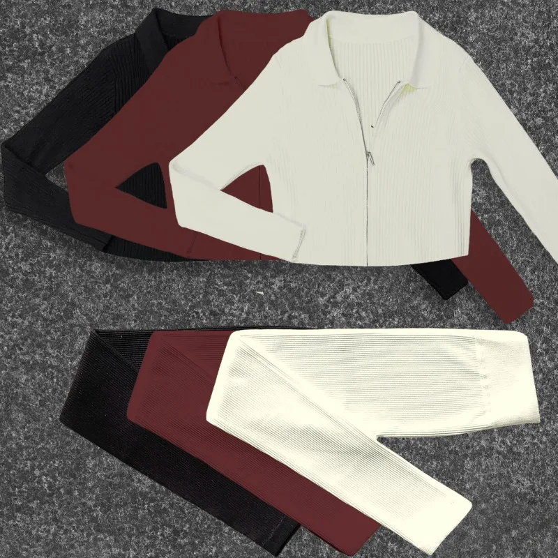 Fitness Two-piece Yoga Set Beautiful Back Long Sleeved Zipper High Neck Vest Long Sleeved Seamless Yoga Pants for Women 2-piece
Fitness Two-piece Yoga Set Beautiful Back Long Sleeved Zipper High Neck Vest Long Sleeved Seamless Yoga Pants for Women 2-piece