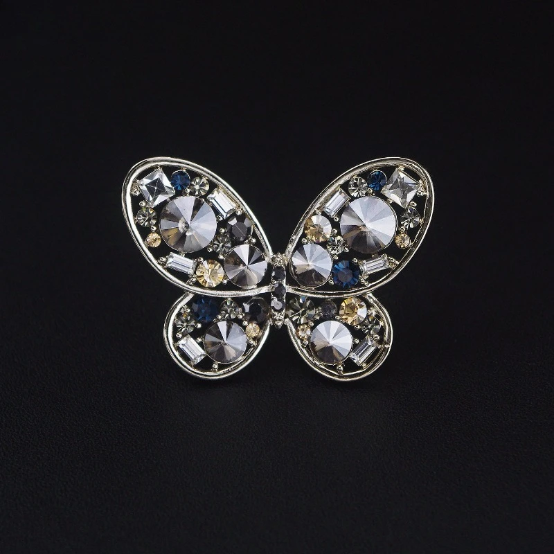 European and American Retro Light Coffee Gold Symphony Fashion Brooch Pin Button Pin Suit Sweater Accessories Women
European and American Retro Light Coffee Gold Symphony Fashion Brooch Pin Button Pin Suit Sweater Accessories Women