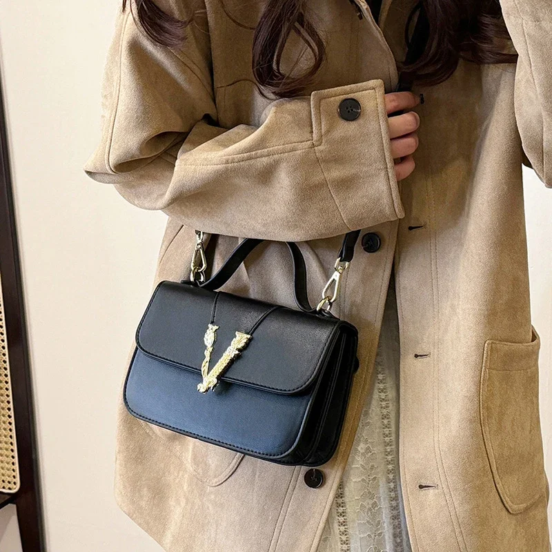 Premium Messenger Bag For Women By Famous Designer - Luxury Brand Leather Handbags In Classic Style
Premium Messenger Bag For Women By Famous Designer - Luxury Brand Leather Handbags In Classic Style