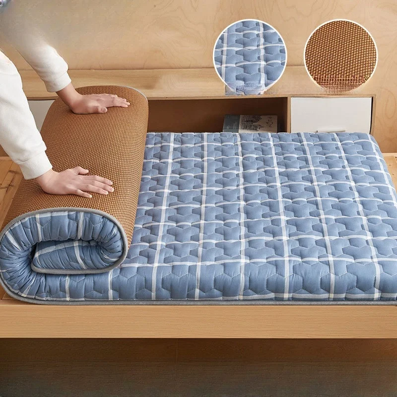 Мягкий матрас, студенческое общежитие, односпальная кровать, наматрасник, подушка для домашнего использования, защитный коврик для двух человек, удобный матрас
Мягкий матрас, студенческое общежитие, односпальная кровать, наматрасник, подушка для домашнего использования, защитный коврик для двух человек, удобный матрас