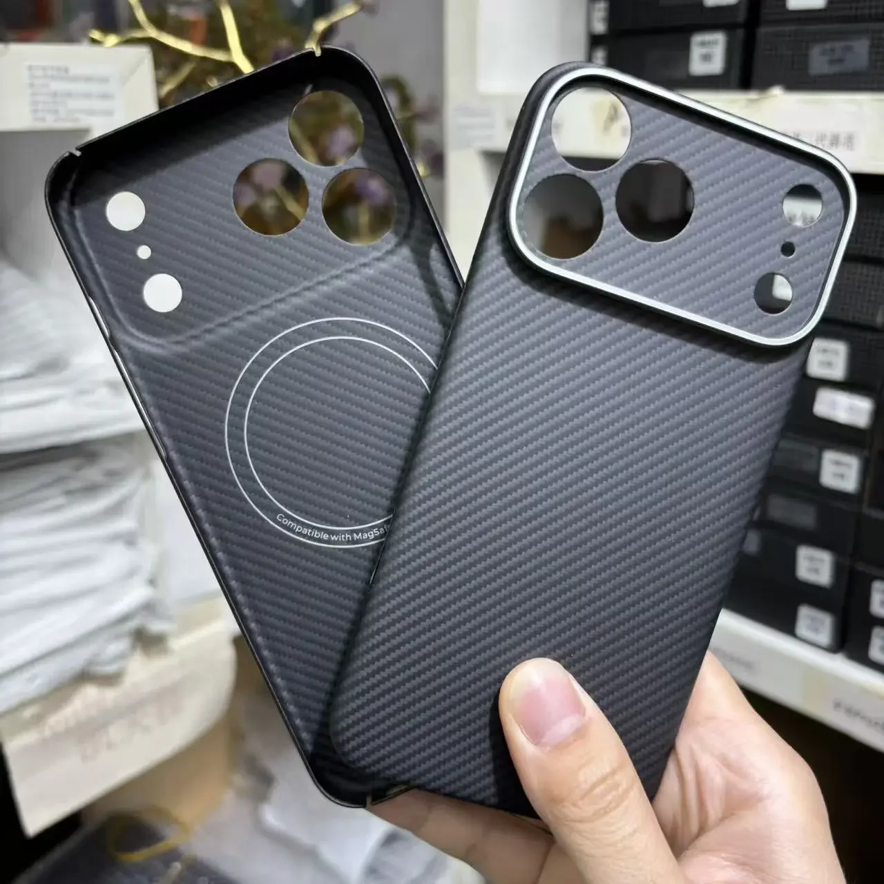 100% Real Kevlar Aramid Fiber Magnetic Case for iPhone 17 Pro Max /17Pro with MagSafe and Metal Camera Lens Protective Frame
100% Real Kevlar Aramid Fiber Magnetic Case for iPhone 17 Pro Max /17Pro with MagSafe and Metal Camera Lens Protective Frame