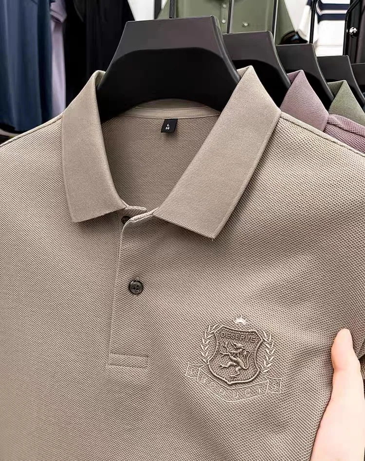 High end brand short sleeve men's POLO shirt summer new design exquisite print golf top breathable cotton soft casual T-shirt
High end brand short sleeve men's POLO shirt summer new design exquisite print golf top breathable cotton soft casual T-shirt