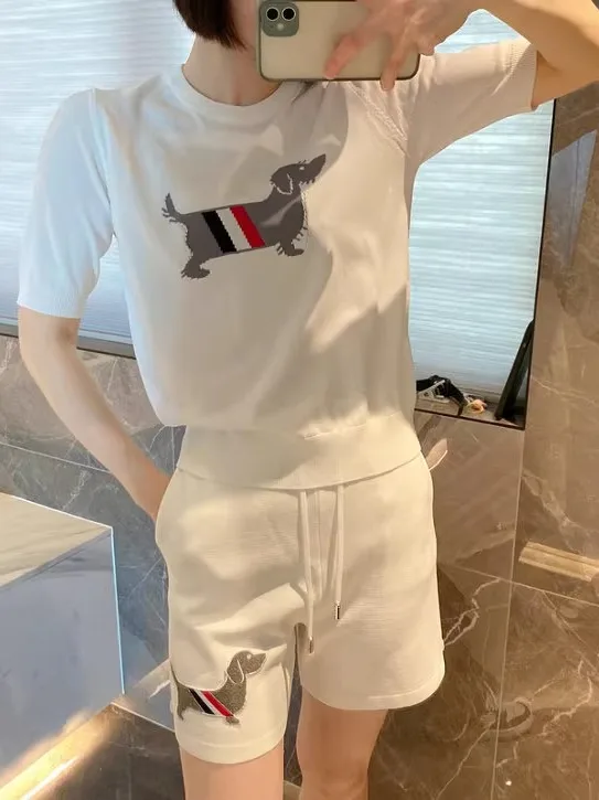 Summer Thin Casual Sportswear Set Embroidered Doggie round Neck Short Sleeve T-Shirt Shorts Ice Silk Two-Piece Set Trendy Brand
Summer Thin Casual Sportswear Set Embroidered Doggie round Neck Short Sleeve T-Shirt Shorts Ice Silk Two-Piece Set Trendy Brand