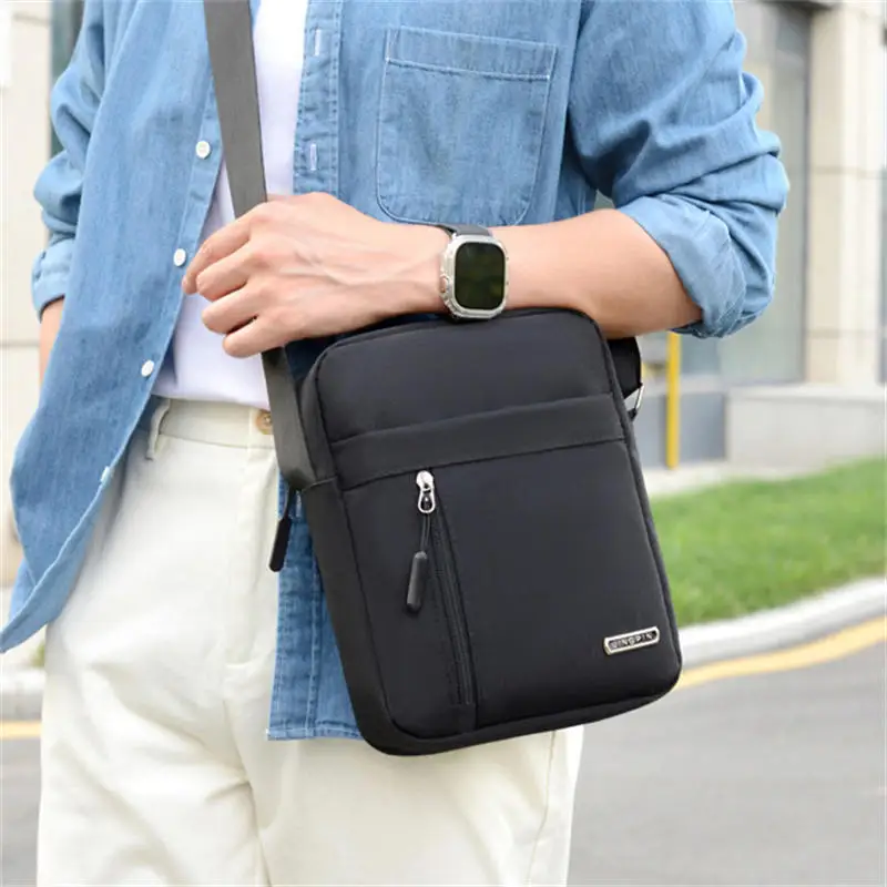 High Quality Nylon Man Messenger Bag Crossbody Bags Fashion Casual Men's Small Bag Handbag Shoulder Multi-Function Men's Bag
High Quality Nylon Man Messenger Bag Crossbody Bags Fashion Casual Men's Small Bag Handbag Shoulder Multi-Function Men's Bag