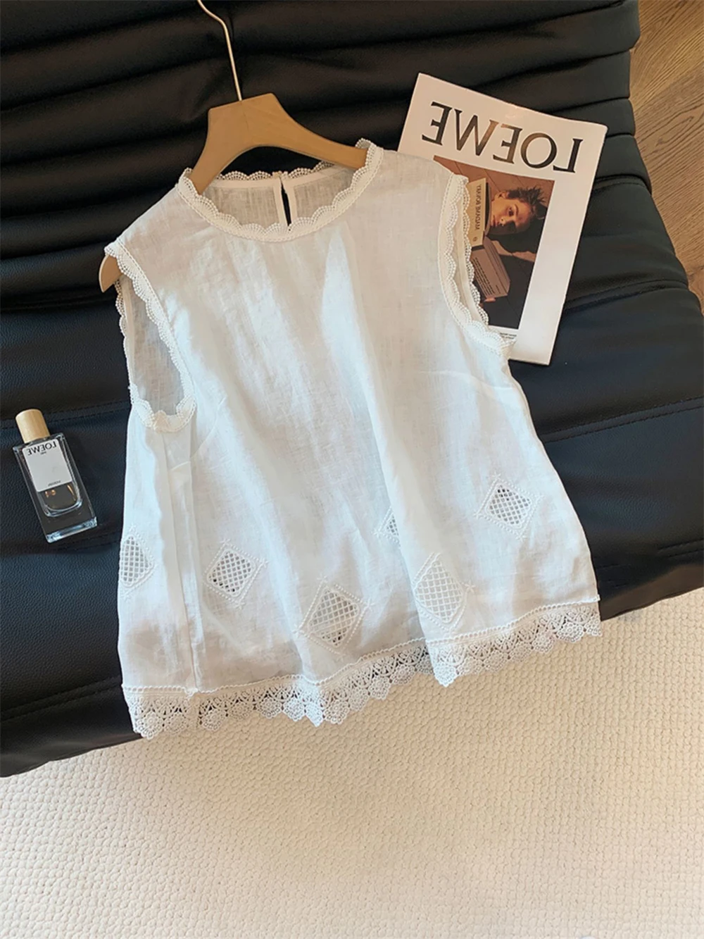 Белая тяжелая вышивка с кружевной отделкой, ажурный круглый жилет Ne, женский летний дизайн, свободный топ без рукавов, чистый...
Белая тяжелая вышивка с кружевной отделкой, ажурный круглый жилет Ne, женский летний дизайн, свободный топ без рукавов, чистый...