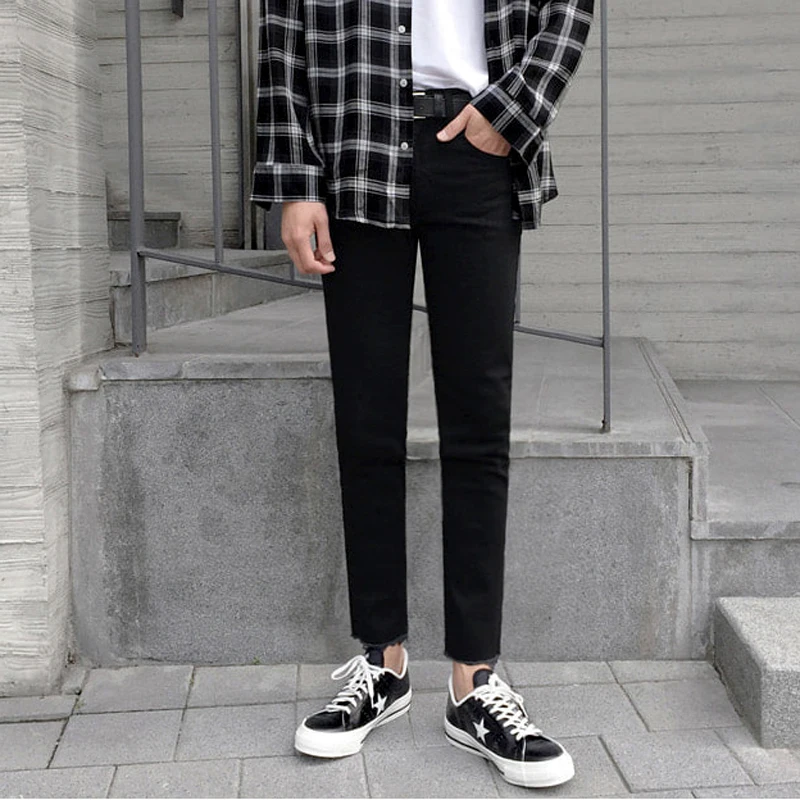 MRCYC Men's Casual Bla Jeans Loose Straight Leg Long Pants Faionable Autumn Wear Versatile Loose Nine-Piece Trousers
MRCYC Men's Casual Bla Jeans Loose Straight Leg Long Pants Faionable Autumn Wear Versatile Loose Nine-Piece Trousers
