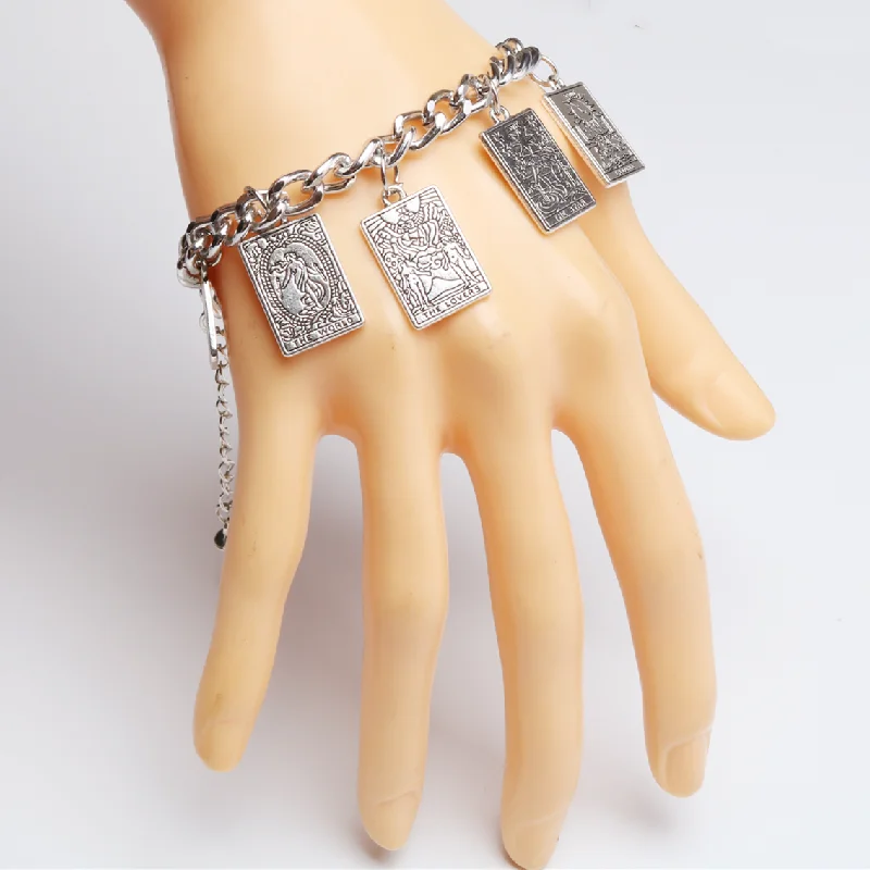 1 Pcs Retro Magic Witch DivinationTarot Star Moon Sun World Charm Bracelet DIY Jewelry Crafts Friendship Gift for Woman and Man
1 Pcs Retro Magic Witch DivinationTarot Star Moon Sun World Charm Bracelet DIY Jewelry Crafts Friendship Gift for Woman and Man