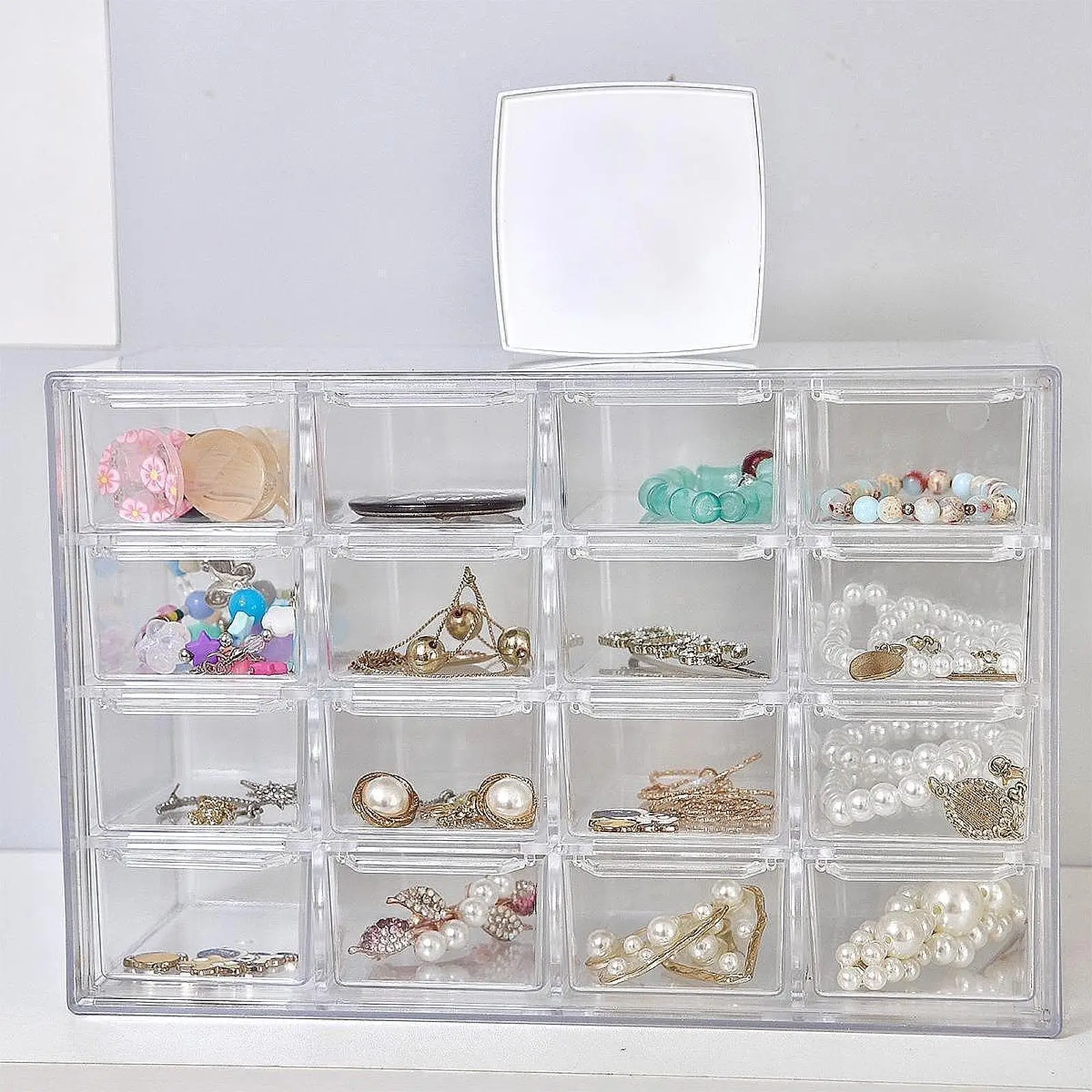 Mini Drawer Organizer for Desk Beads Organizer for Women Girls 16 Compartments Desktop Storage Box for DIY Crafts Jewelry
Mini Drawer Organizer for Desk Beads Organizer for Women Girls 16 Compartments Desktop Storage Box for DIY Crafts Jewelry