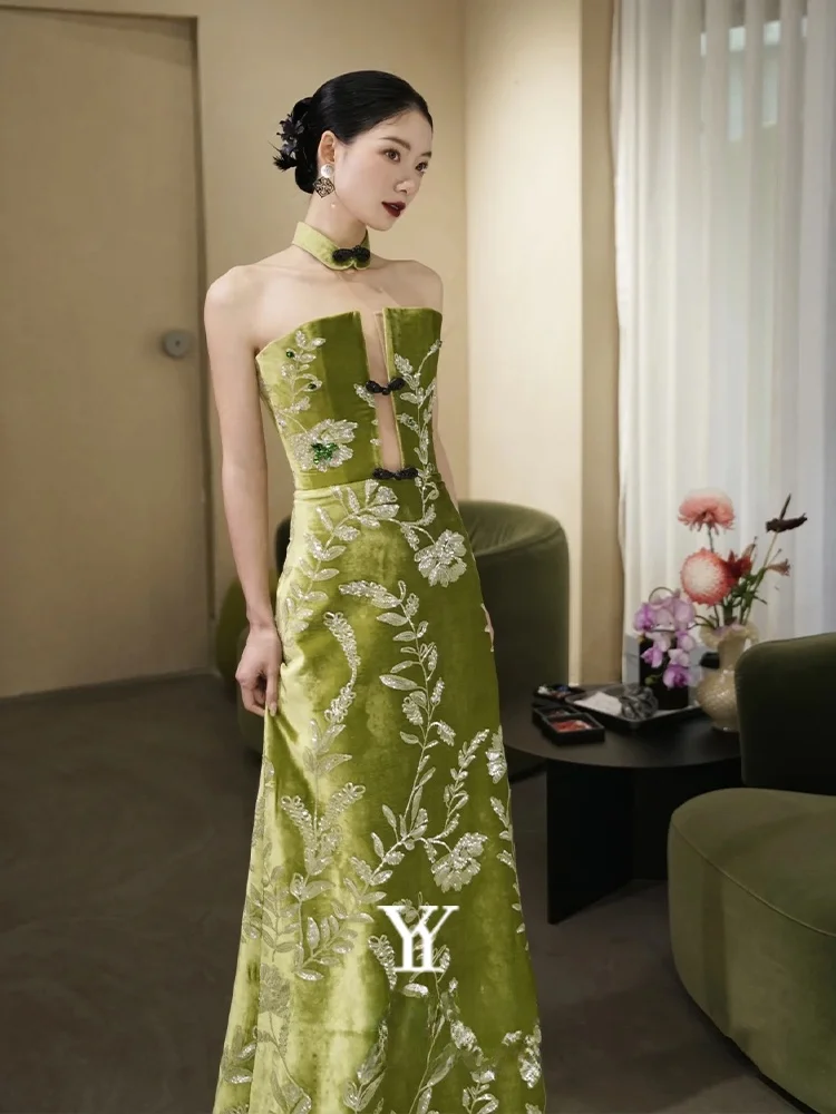 Elegant Green Evening Gown Wedding Dress for Women Strapless Floor Length Embroidered Skirt Suit for Engagement And Banquet
Elegant Green Evening Gown Wedding Dress for Women Strapless Floor Length Embroidered Skirt Suit for Engagement And Banquet
