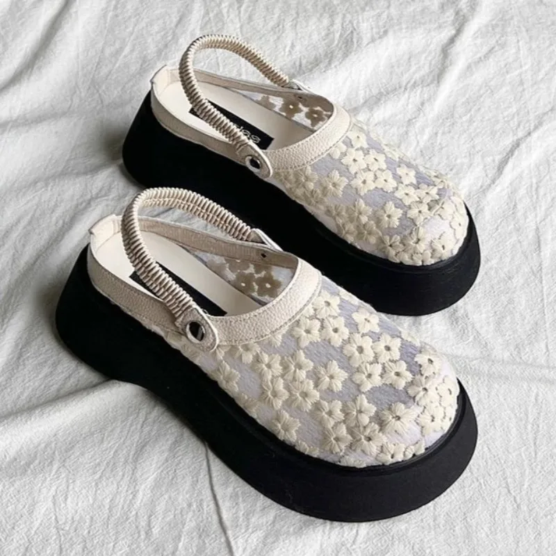 Womens Shoes Exquisite Air Mesh Embroidery Platform Sandals for Woman Fashion Vacation Casual Shoes Designer Shoes Zapatos Mujer
Womens Shoes Exquisite Air Mesh Embroidery Platform Sandals for Woman Fashion Vacation Casual Shoes Designer Shoes Zapatos Mujer