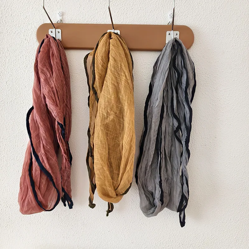 Cotton Linen Scarf Women's Autumn and Winter New Hemming Old Folds Retro Art Rhombus Long Silk Scarf Shawl Korean Version
Cotton Linen Scarf Women's Autumn and Winter New Hemming Old Folds Retro Art Rhombus Long Silk Scarf Shawl Korean Version