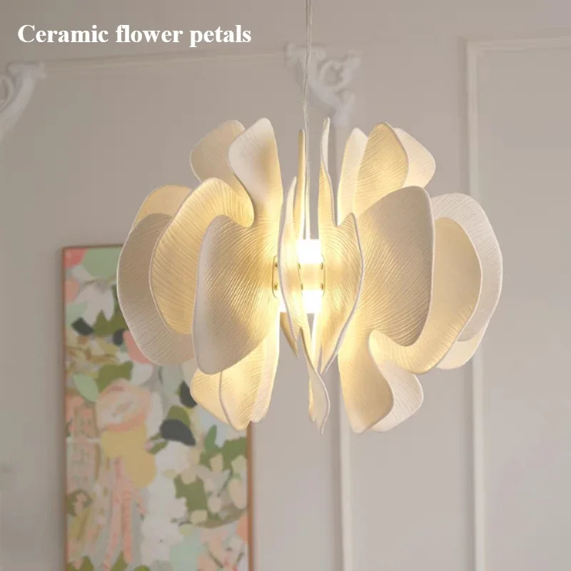 Modern Home Decoration Pendant Lamp Nordic Creativity Acrylic and Ceramic Petals Led Light Living Room Bedroom Salon Chandeliers
Modern Home Decoration Pendant Lamp Nordic Creativity Acrylic and Ceramic Petals Led Light Living Room Bedroom Salon Chandeliers
