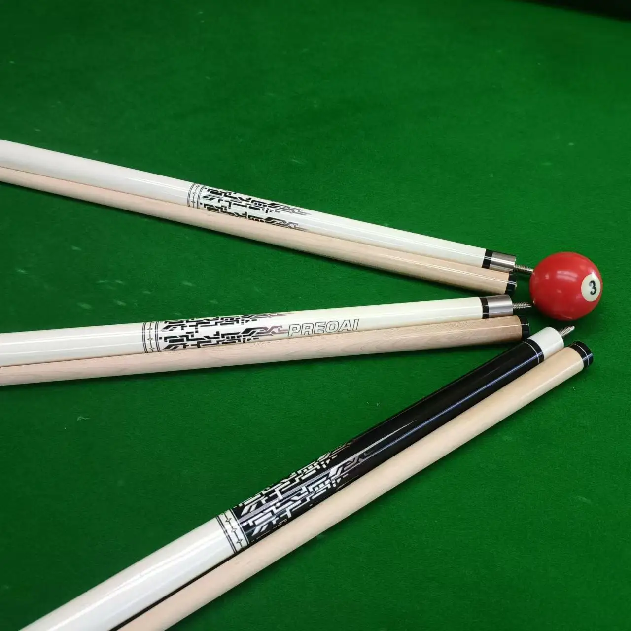 Premium Maple Billiard Cue Stick 13mm Tip Durable Multi Layer Leather Ferrule Strong Grip for American Pool
Premium Maple Billiard Cue Stick 13mm Tip Durable Multi Layer Leather Ferrule Strong Grip for American Pool