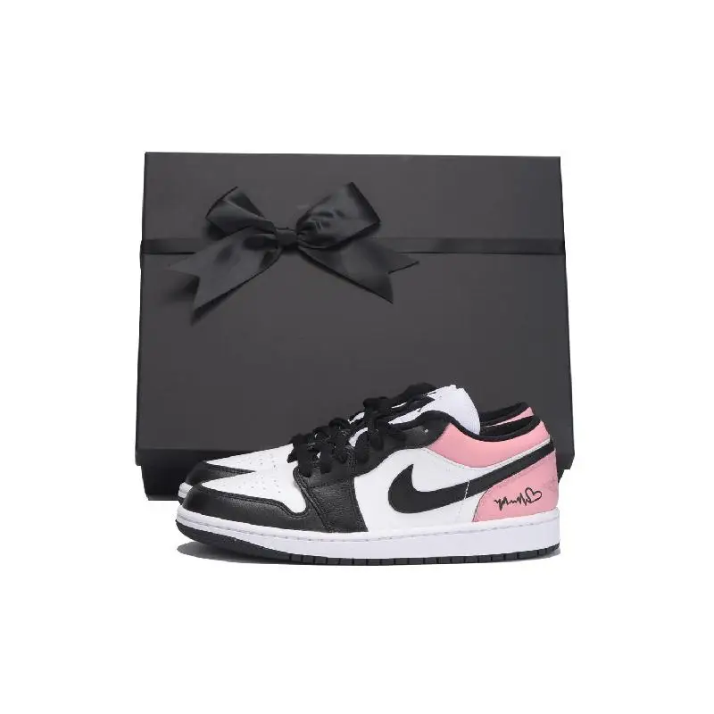 【Customize】Jordan Air Jordan 1 Vintage Basketball Shoes Women's Sneakers shoes DC0774-101
【Customize】Jordan Air Jordan 1 Vintage Basketball Shoes Women's Sneakers shoes DC0774-101