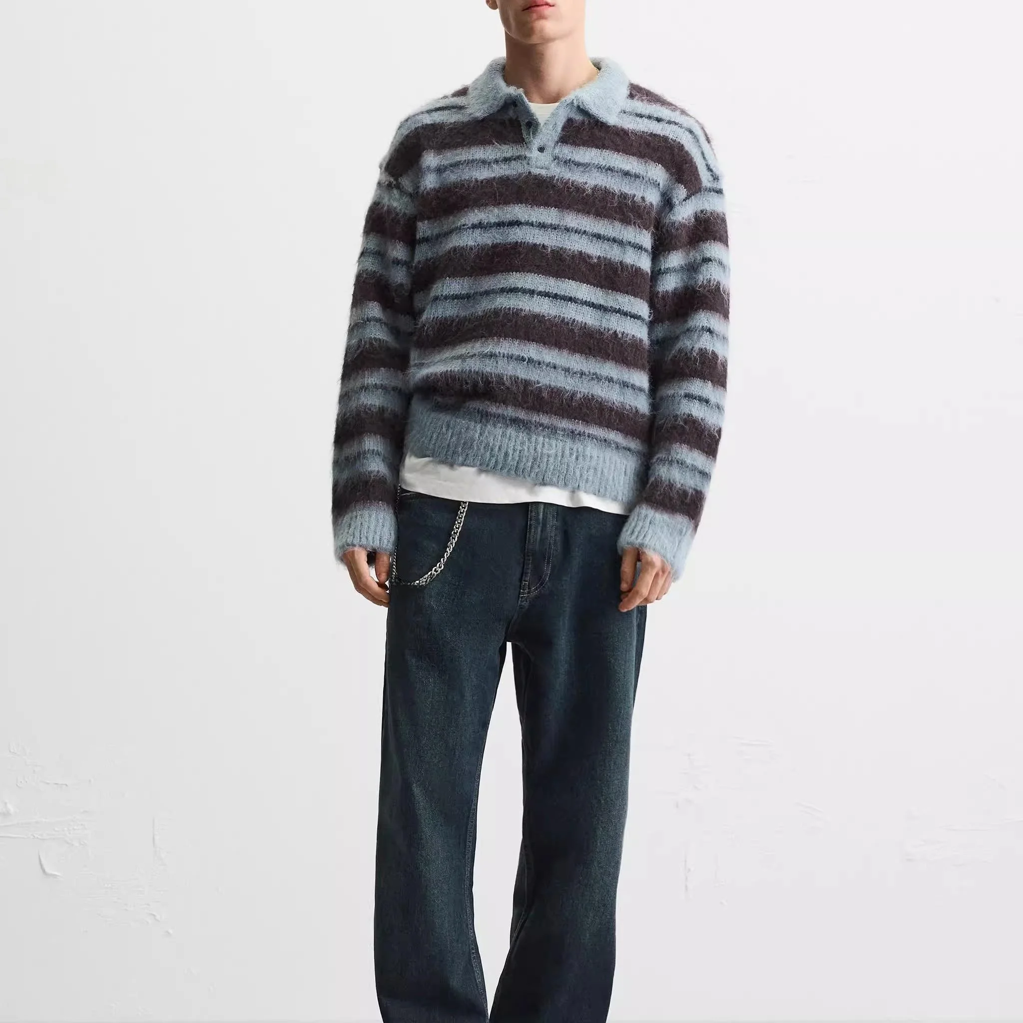 Осень-зима, новая мужская полосатая трикотажная длинная све irt, повседневная свободная посадка, удобная дышащая двойная трикотажная ткань
Осень-зима, новая мужская полосатая трикотажная длинная све irt, повседневная свободная посадка, удобная дышащая двойная трикотажная ткань