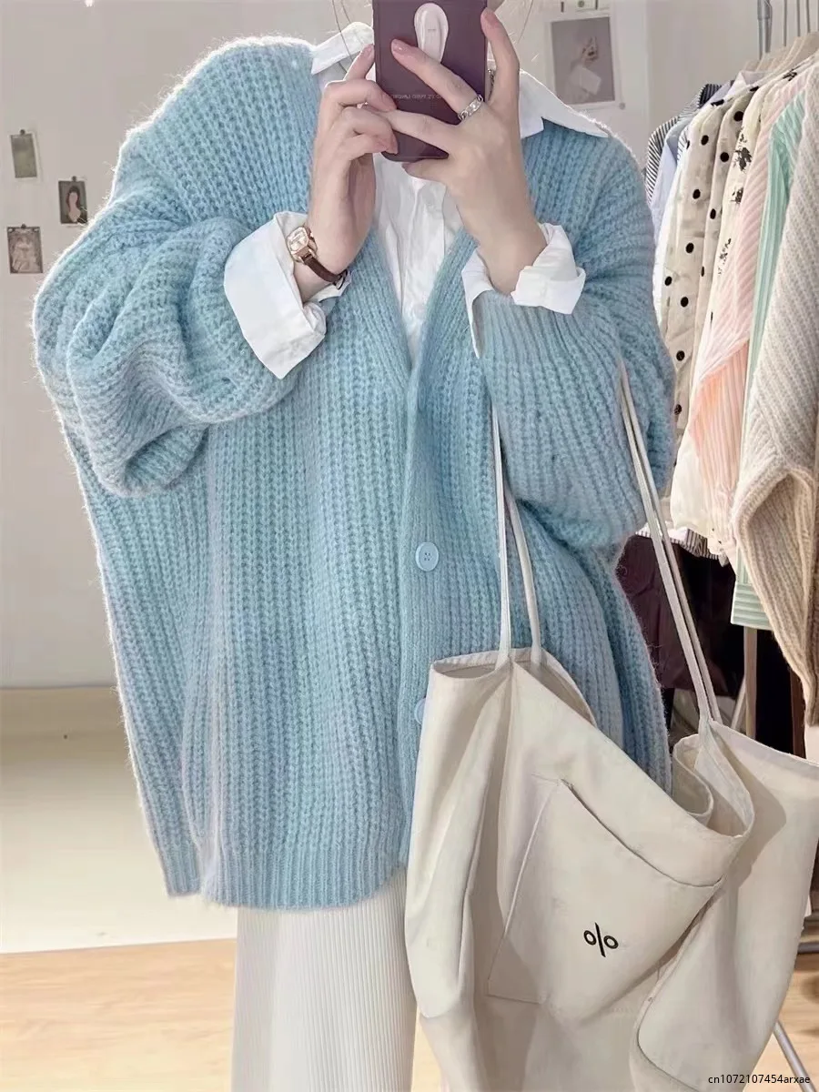 Autumn Knit Sweater Women Harajuku Loose Warm Cardigan Solid Color Ladies Fashion College Casual Long Sleeve Winter Coat Tops
Autumn Knit Sweater Women Harajuku Loose Warm Cardigan Solid Color Ladies Fashion College Casual Long Sleeve Winter Coat Tops