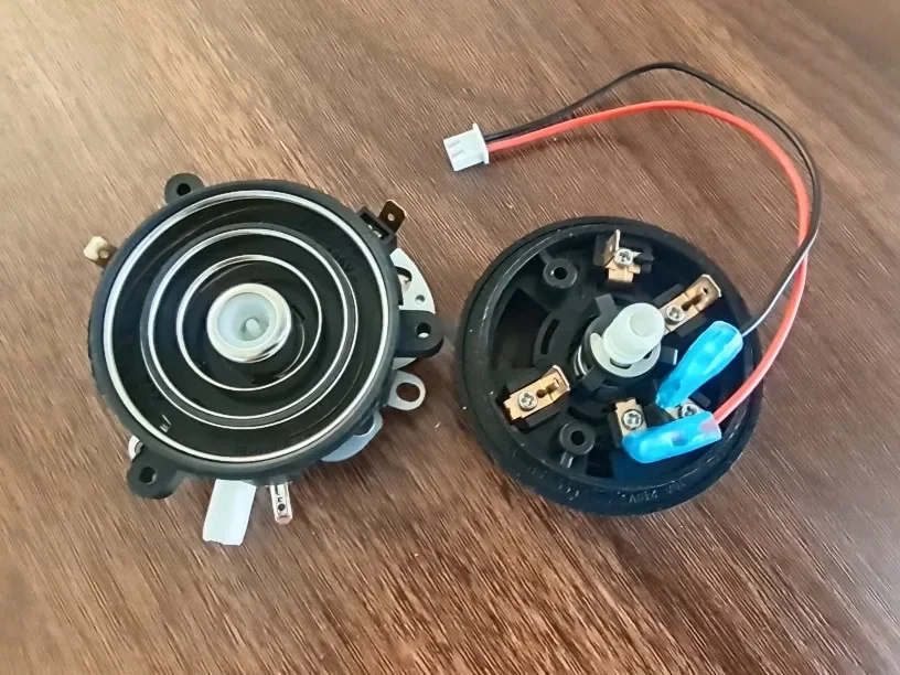 Connector Kettle Thermostat Bottom Handle Water Inlet Upper and Lower Set KSD888-2
Connector Kettle Thermostat Bottom Handle Water Inlet Upper and Lower Set KSD888-2