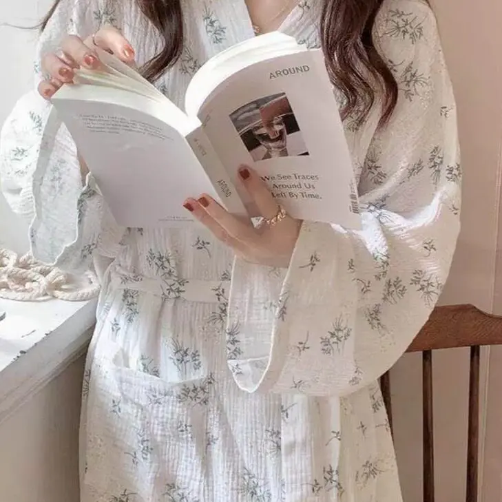 Student Women's Cotton Robe Quick Dry No Shedding Wearable Bath Towel Pure Cotton Gauze New 2026 Summer Home Textile
Student Women's Cotton Robe Quick Dry No Shedding Wearable Bath Towel Pure Cotton Gauze New 2026 Summer Home Textile