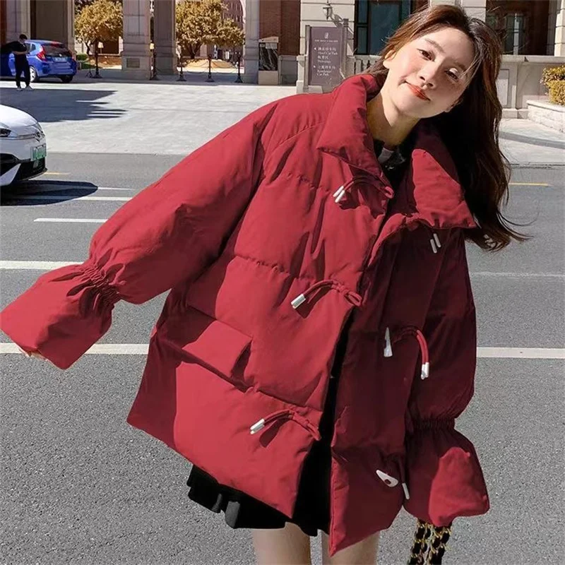 Fashion Horn Buckle Parkas for Women Thicken Warm Long Dleeve Winter Coat Loose Stand Collar Solid Winter Jacket Tops Winter
Fashion Horn Buckle Parkas for Women Thicken Warm Long Dleeve Winter Coat Loose Stand Collar Solid Winter Jacket Tops Winter