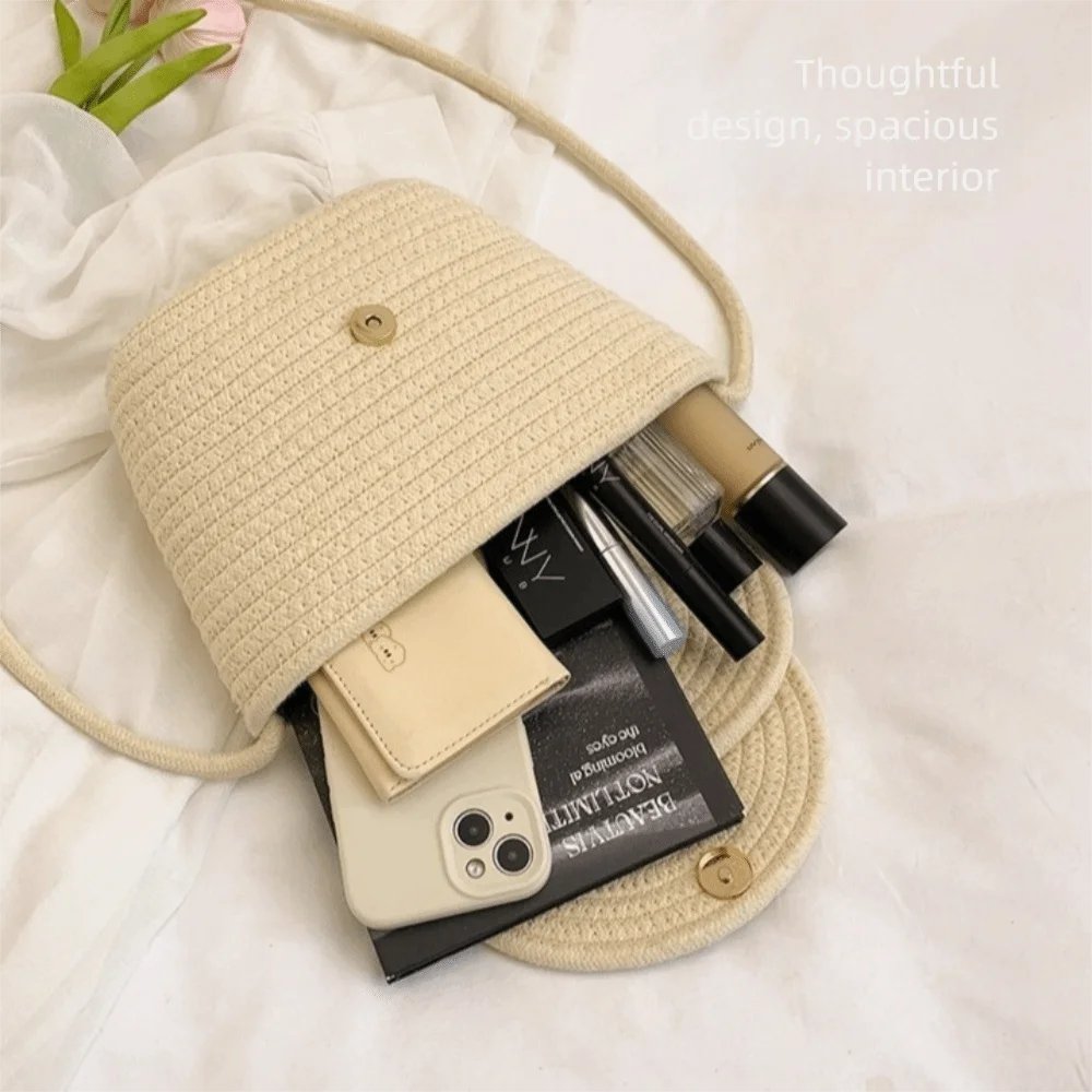 Sweet Straw Bucket Bag with Pearl Button Pure Color Hand-woven Bag Shoulder Bag Women Girl
Sweet Straw Bucket Bag with Pearl Button Pure Color Hand-woven Bag Shoulder Bag Women Girl