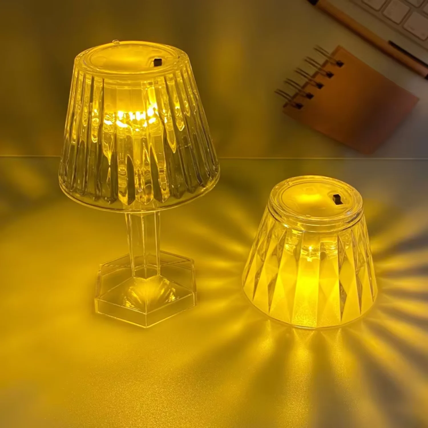 Halloween LED Transparent Acrylic Night Table Lamp Warm Light Bar Romantic Atmosphere Projection for Decorations
Halloween LED Transparent Acrylic Night Table Lamp Warm Light Bar Romantic Atmosphere Projection for Decorations