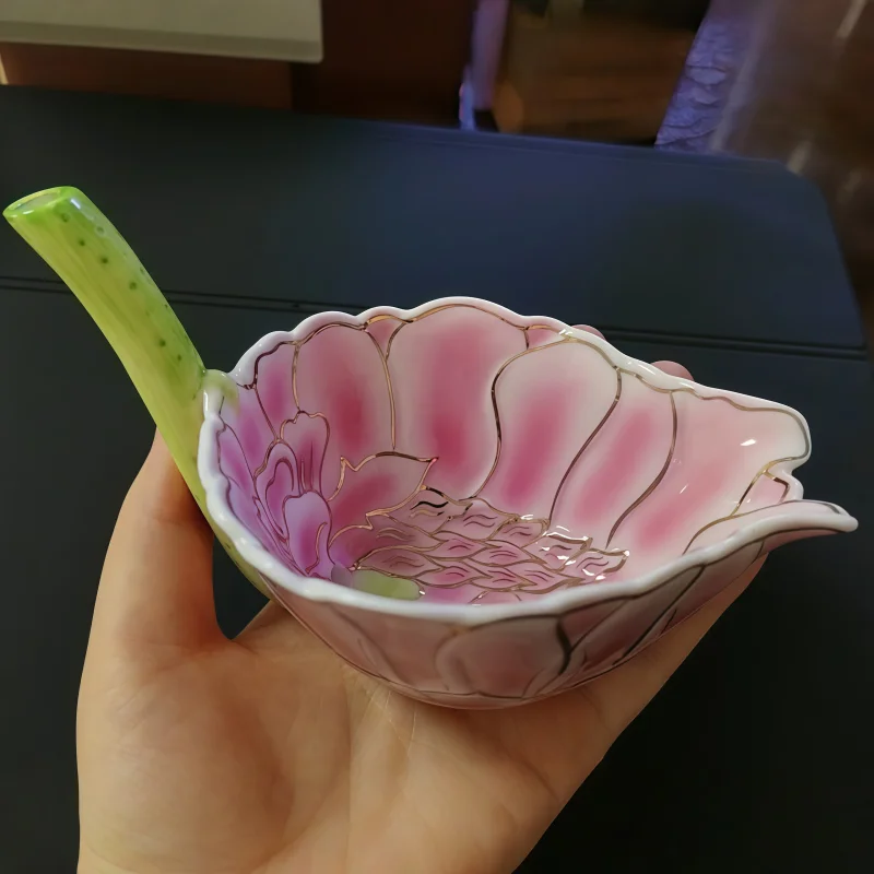 In Stock Ceramic Cup Pastel Lotus Straw Cup Exquisitely Designed Enamel Color Handmade Classic Collectible Gift Series Ornaments
In Stock Ceramic Cup Pastel Lotus Straw Cup Exquisitely Designed Enamel Color Handmade Classic Collectible Gift Series Ornaments