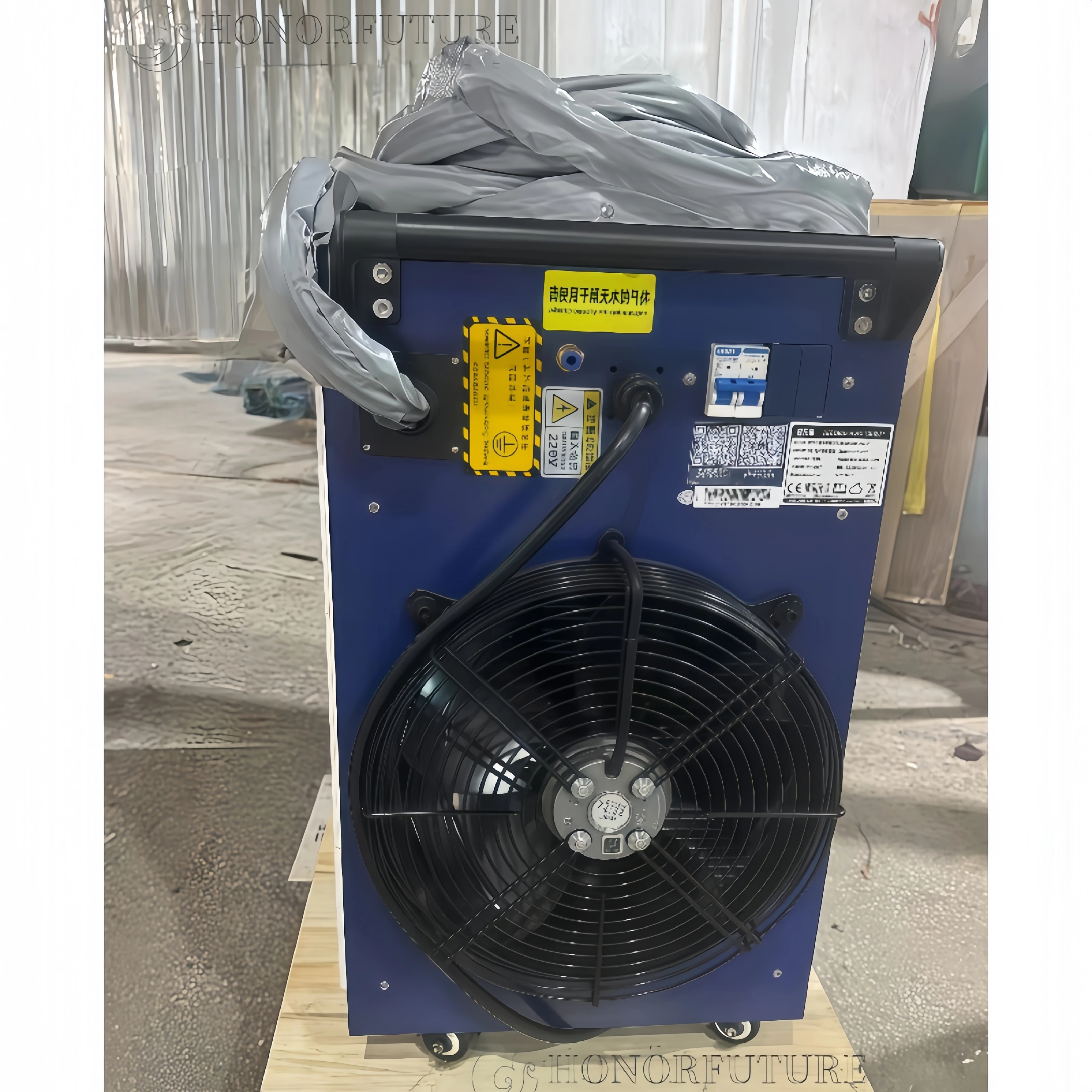 Multi-function 4 in 1 Portable Laser Welding Machine for Metal in Hot Sale 1500W 2kw 3kw 4kw 5kw 6kw Cutter Cleaning Tools
Multi-function 4 in 1 Portable Laser Welding Machine for Metal in Hot Sale 1500W 2kw 3kw 4kw 5kw 6kw Cutter Cleaning Tools