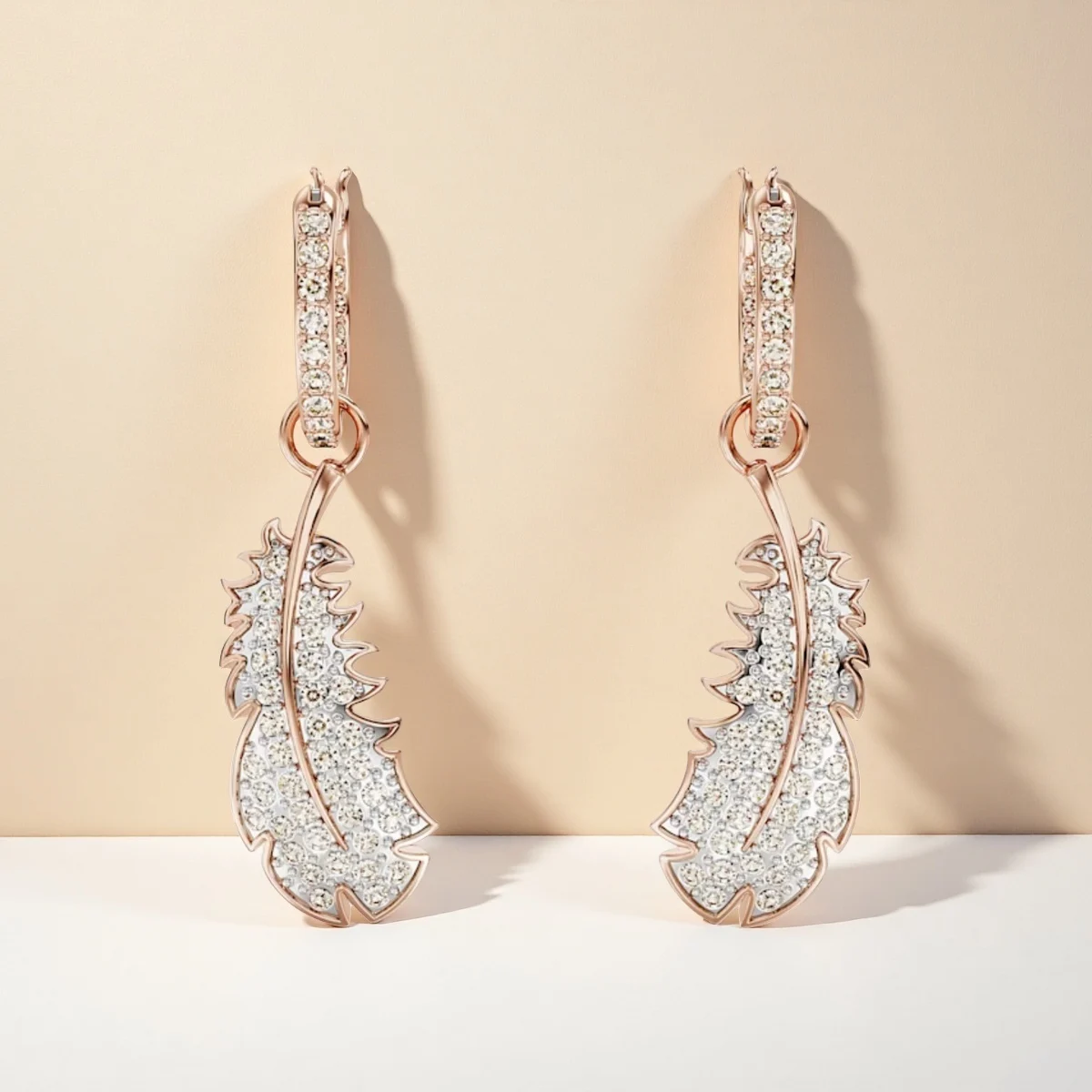 Retro feather earrings s925 exude elegant temperament, showcasing fashionable taste, trendy taste, and personalized style
Retro feather earrings s925 exude elegant temperament, showcasing fashionable taste, trendy taste, and personalized style