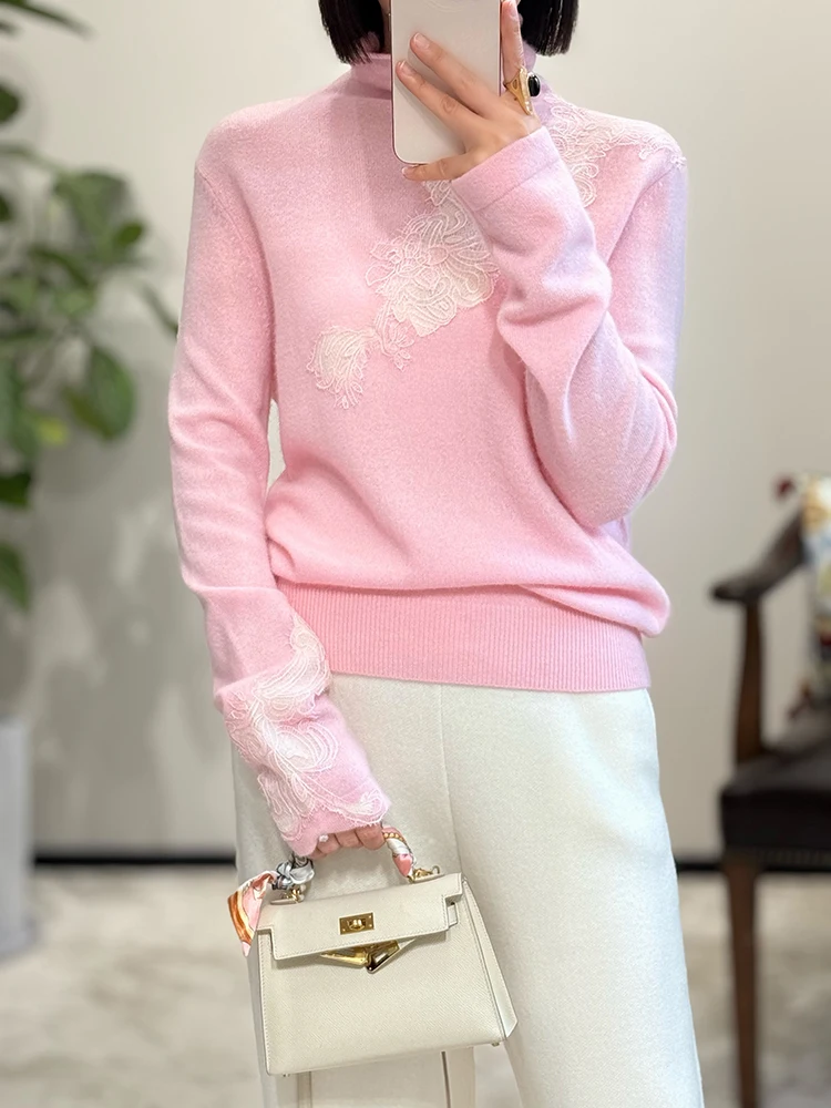 Женский вязаный свитер с высоким воротником и кружевом, мягкий, нежно-розовый, от китайского бренда Pet L Lambs Camere
Женский вязаный свитер с высоким воротником и кружевом, мягкий, нежно-розовый, от китайского бренда Pet L Lambs Camere