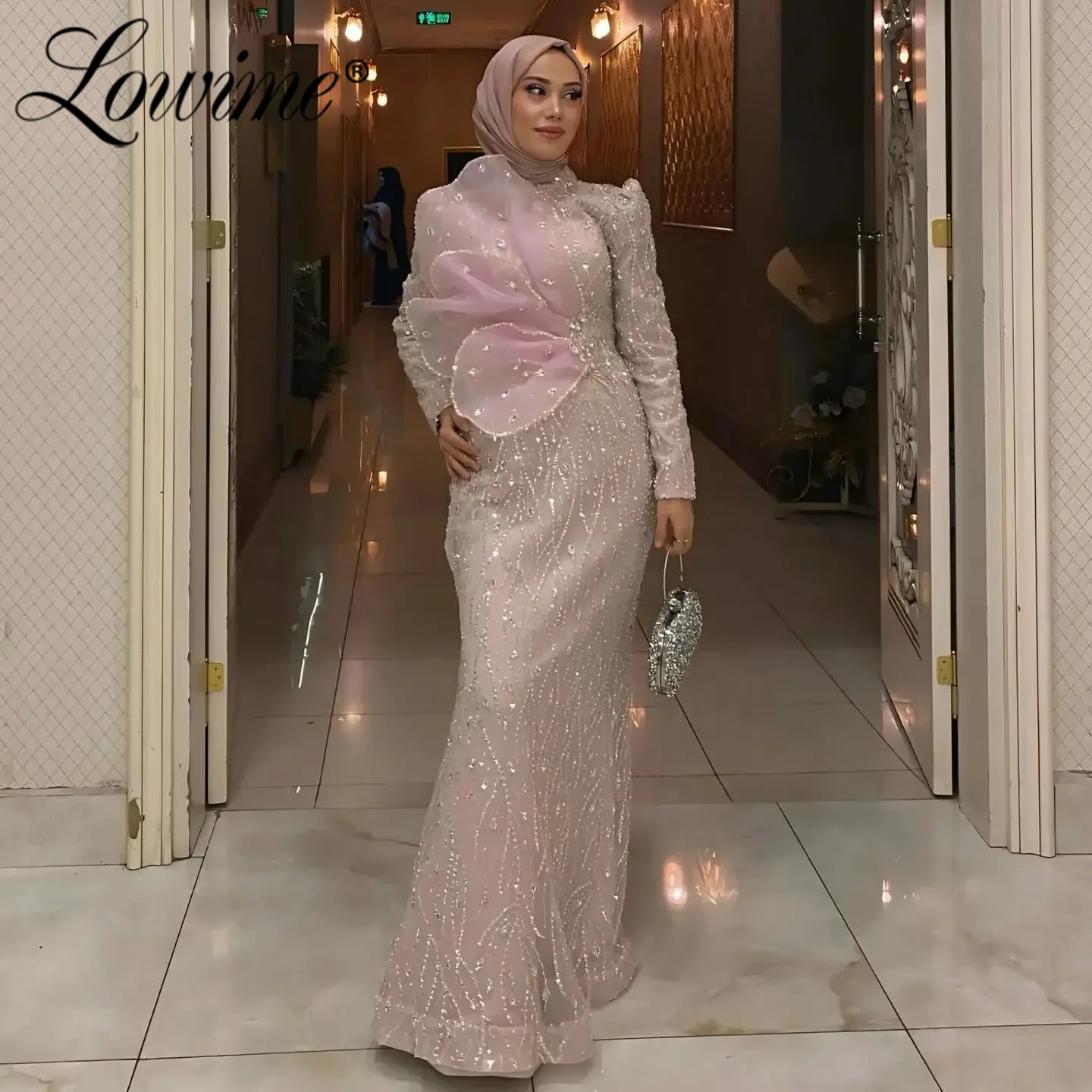  Muslim Pink Long Sleeve Women's Formal Evening Gown Saudi Arabic Prom Dresses 2026 Customized Middle East Party Dress Hijab
Muslim Pink Long Sleeve Women's Formal Evening Gown Saudi Arabic Prom Dresses 2026 Customized Middle East Party Dress Hijab