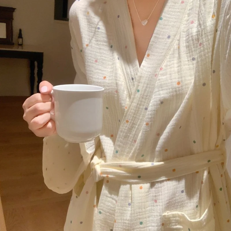 Simple Fresh Polka Dot Print Robe Nightgown Pajamas for Women New Apricot Color Spring and Autumn Long Sleeve Home Wear Bathrobe
Simple Fresh Polka Dot Print Robe Nightgown Pajamas for Women New Apricot Color Spring and Autumn Long Sleeve Home Wear Bathrobe