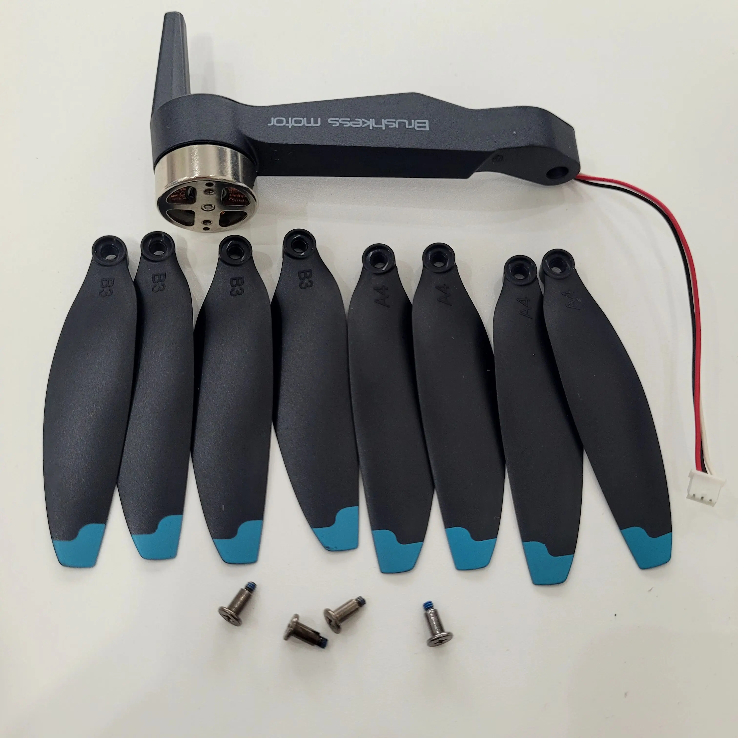 F194 Motor Arm with Propeller Spare Part F194 Front A1 Arm with Motor Engine Blade Maple Leaf Part Accessory
F194 Motor Arm with Propeller Spare Part F194 Front A1 Arm with Motor Engine Blade Maple Leaf Part Accessory