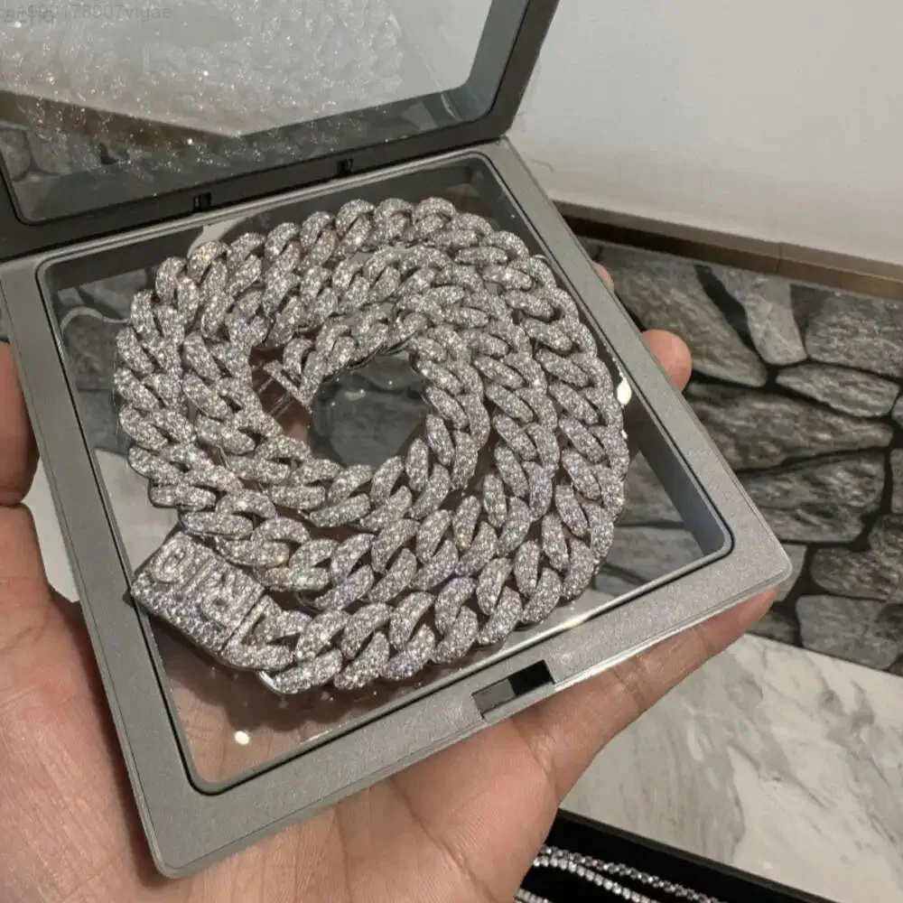 Factory Wholesale Hip Hop Jewelry Mens 12mm 15mm 925 Sterling Silver Vvs Moissanite Diamond Iced Out Cuban Link Chain Necklace
Factory Wholesale Hip Hop Jewelry Mens 12mm 15mm 925 Sterling Silver Vvs Moissanite Diamond Iced Out Cuban Link Chain Necklace