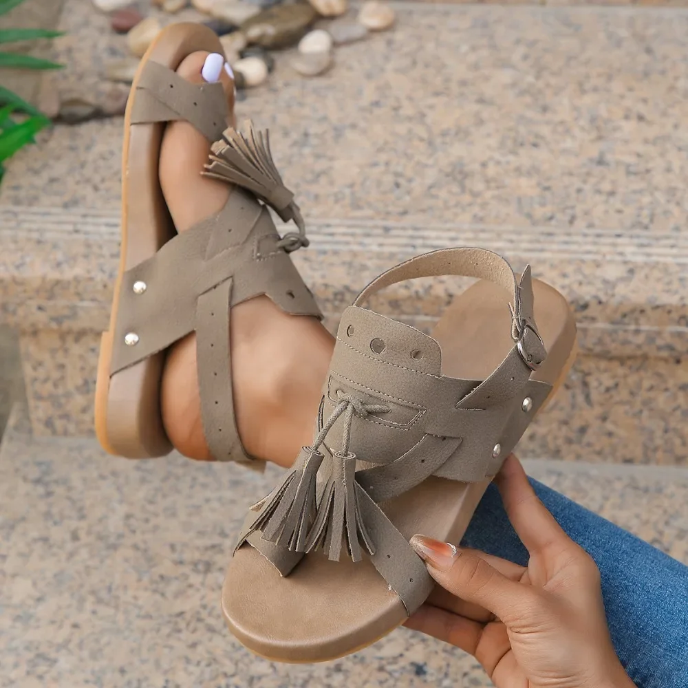 Women Sandals 2024 New Summer Fashion Platform Sandals Leather Flip Flops Shoes Buckle Flat Beach Sandals Sandalias De Mujer
Women Sandals 2024 New Summer Fashion Platform Sandals Leather Flip Flops Shoes Buckle Flat Beach Sandals Sandalias De Mujer