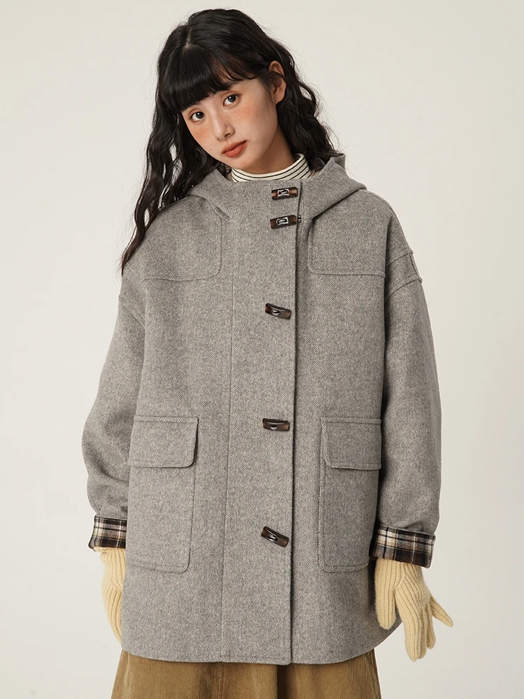 Original Design Woolen Coat with Horn Buttons Mid-Length Long Sve Coffee Color Hat-Mantle Vintage Sle by Odder
Original Design Woolen Coat with Horn Buttons Mid-Length Long Sve Coffee Color Hat-Mantle Vintage Sle by Odder
