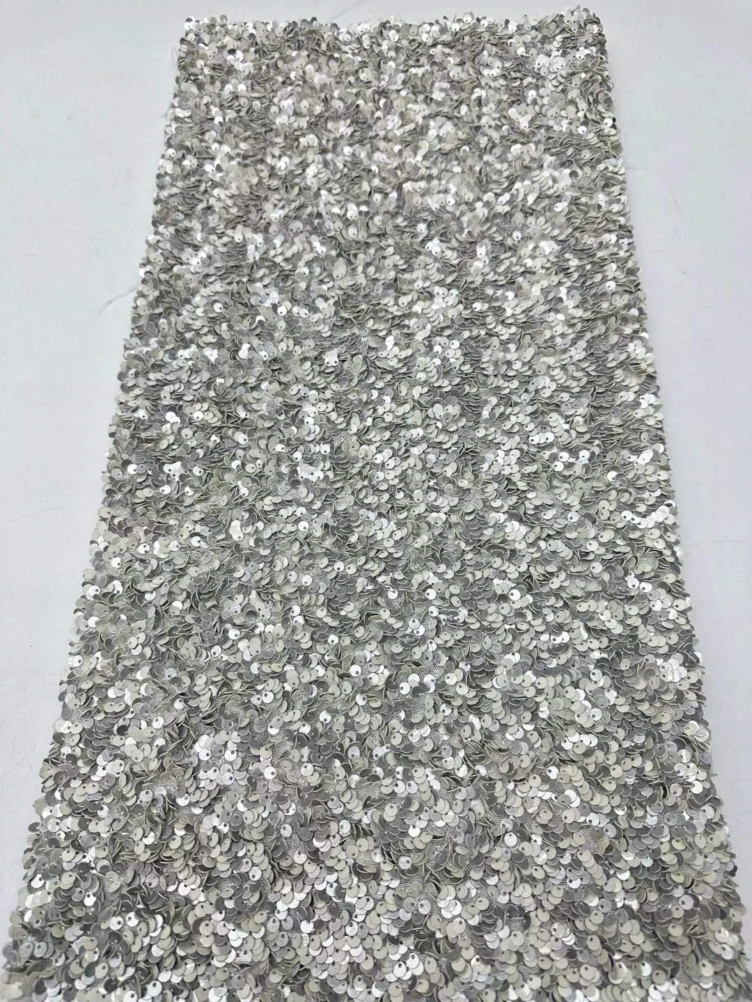 OIMG African Lace Fabric 2024 High Quality Fashion Nigeria Sequins Embroidered French Tulle Lace Fabric For Nigerian Wedding
OIMG African Lace Fabric 2024 High Quality Fashion Nigeria Sequins Embroidered French Tulle Lace Fabric For Nigerian Wedding