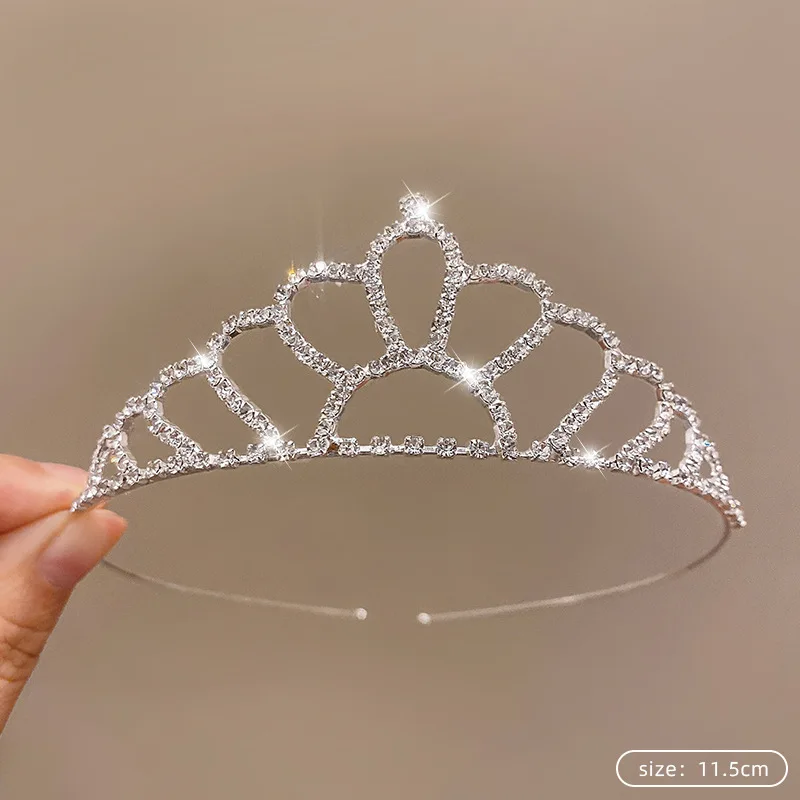 Children's Princess Crown Crystal Tiara Girls Hair Accessories High-end Atmosphere Dance Performance Birthday Gift Crown
Children's Princess Crown Crystal Tiara Girls Hair Accessories High-end Atmosphere Dance Performance Birthday Gift Crown