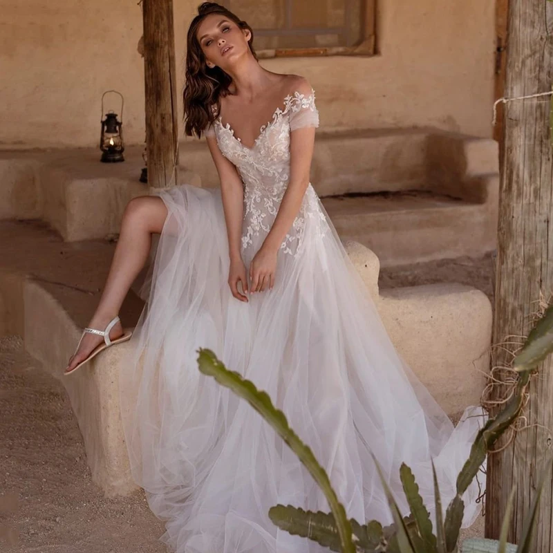 Eightree 2022 Wedding Dresses White Off Shoulder Bride Dress Sexy Appliques Tulle A-Line Princess Wedding Evening Gown Plus Size
Eightree 2022 Wedding Dresses White Off Shoulder Bride Dress Sexy Appliques Tulle A-Line Princess Wedding Evening Gown Plus Size